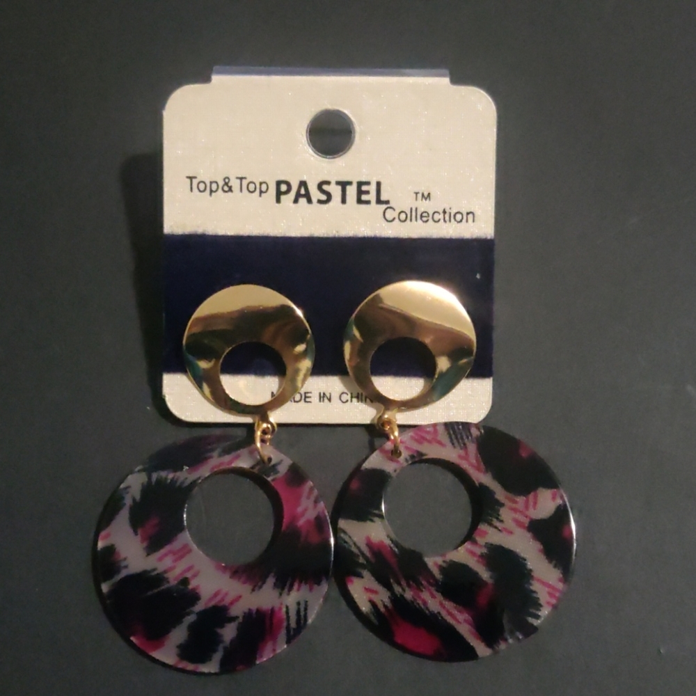 Earings - Picture 4 of 5